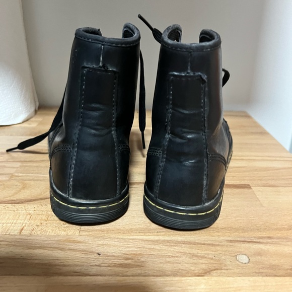Doc Martens size 6 black - Picture 3 of 4